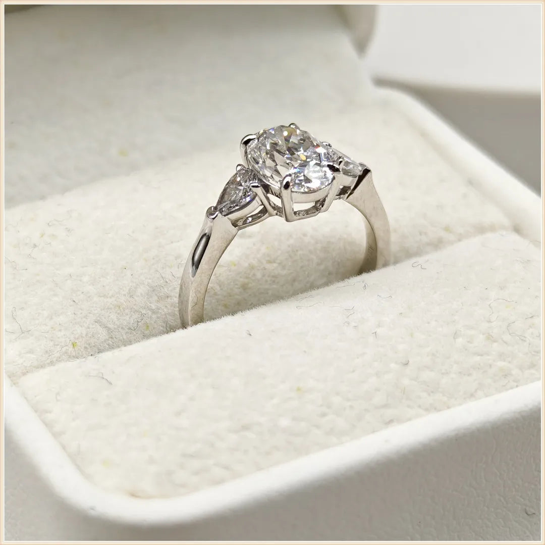 2ct Oval 3 stones E Color CVD Lab Grown Diamond Rings for Women Proposal Wedding Bride Jewelry fashion jewelry wholesale